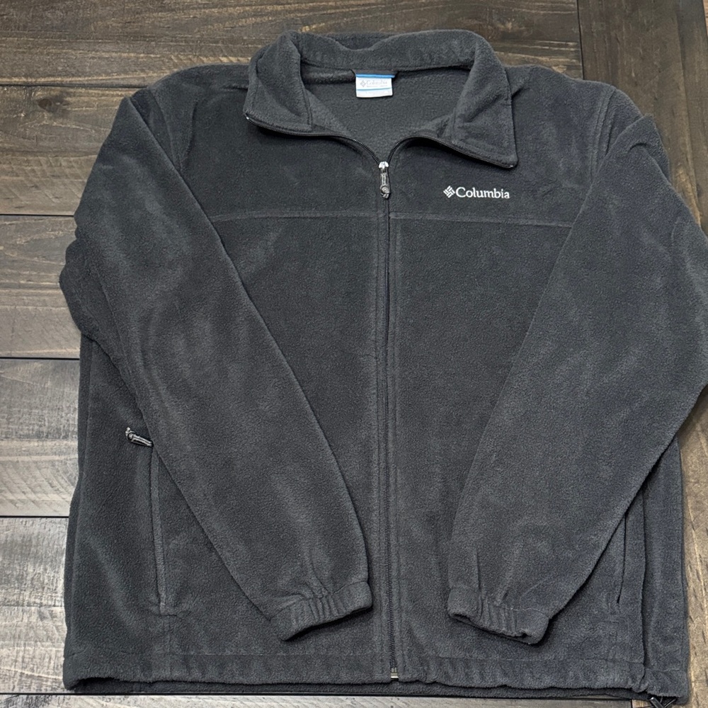 Columbia Charcoal Fleece Jacket